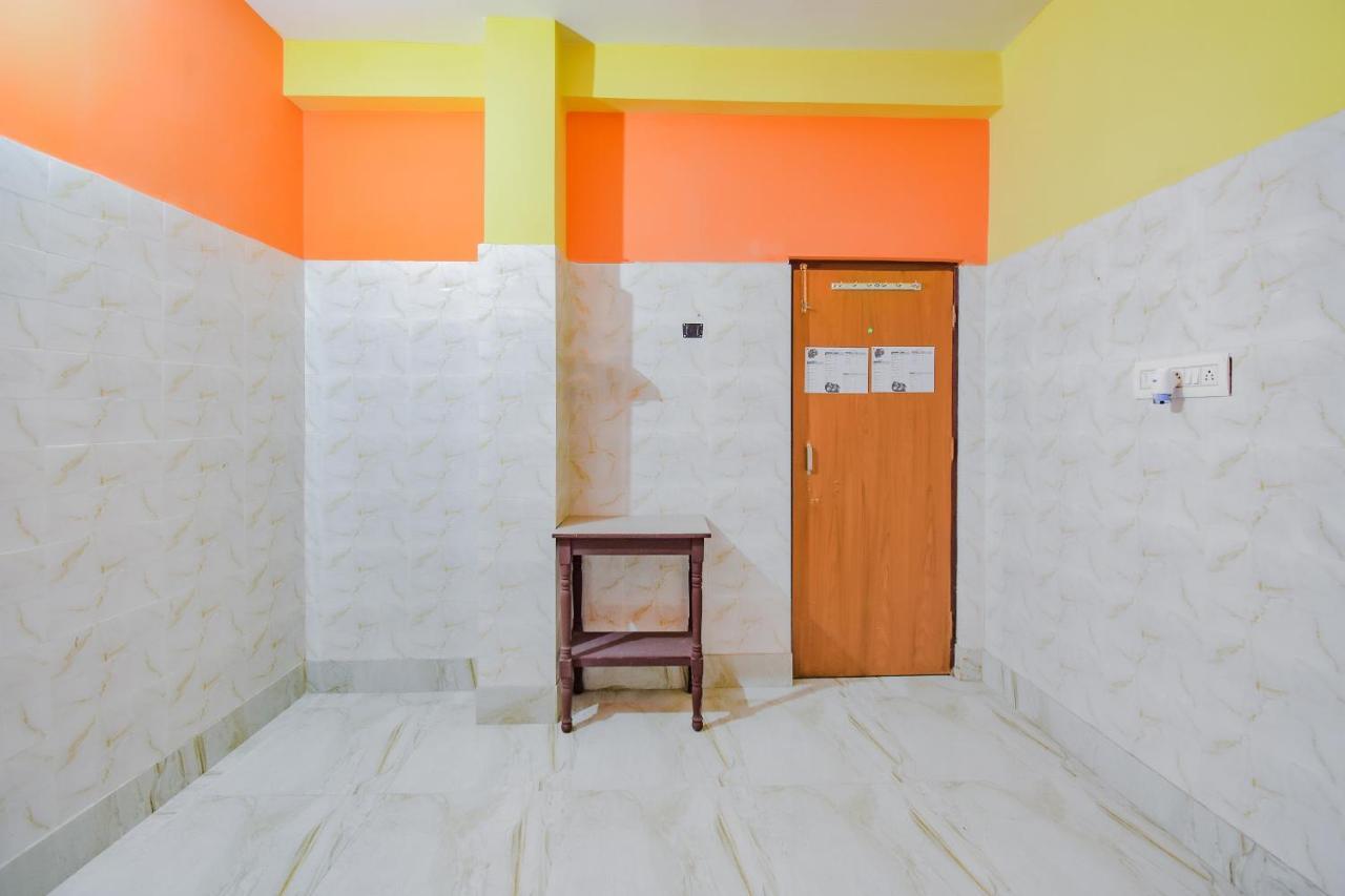Spot On 74542 Aarav Hotel Jādabpur Exterior foto